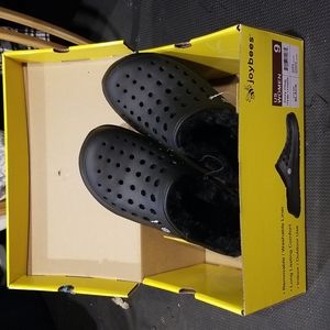 Joybees cozy clog